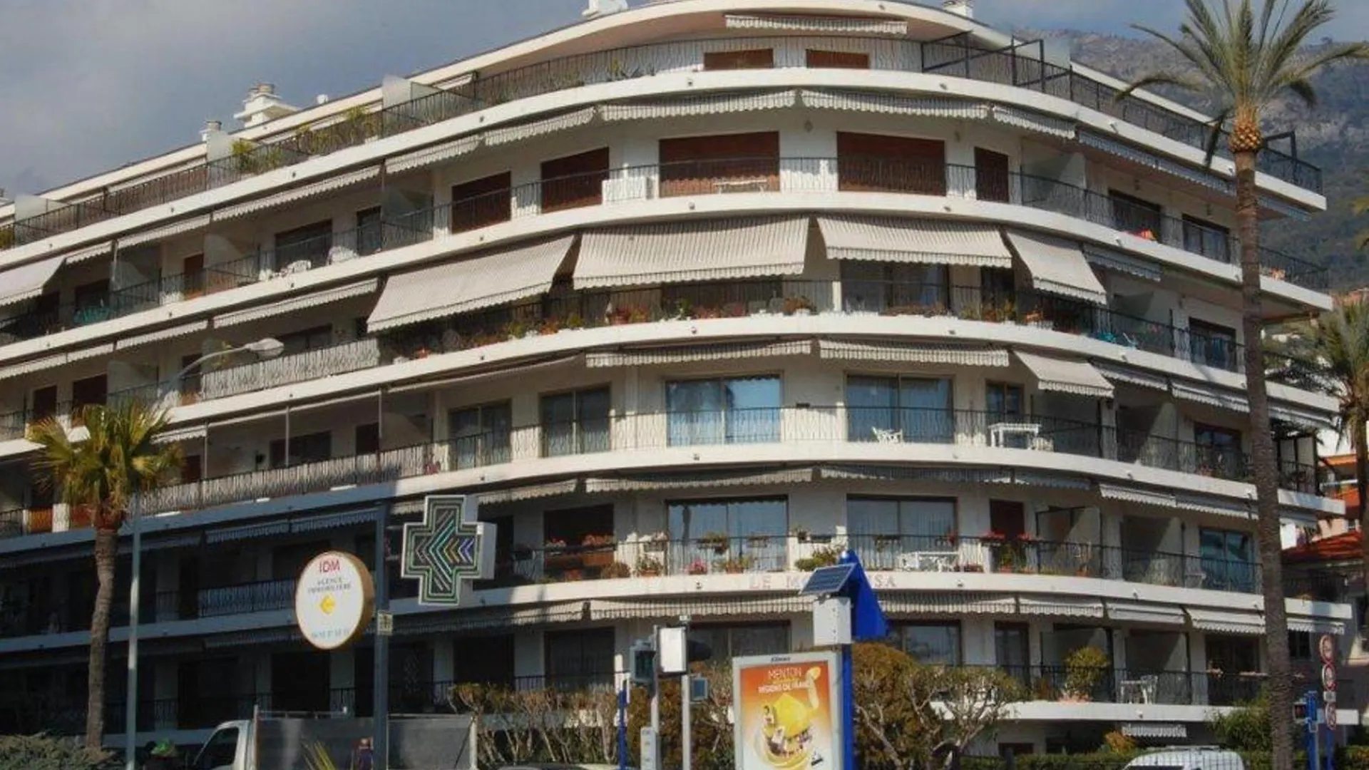 Lägenhet Charmant 2P Avec Terrasse, Garage Prive, Proche Centre Et Plages De Menton - Fr-1-196-210