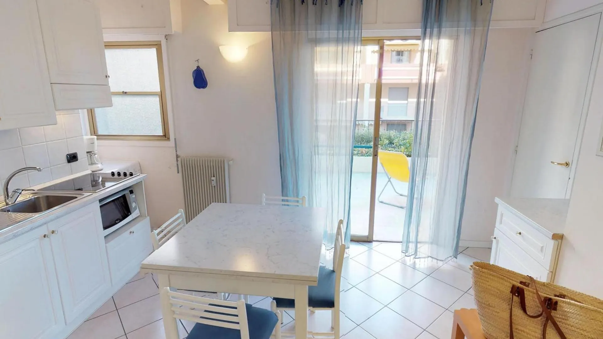 Lägenhet Charmant 2P Avec Terrasse, Garage Prive, Proche Centre Et Plages De Menton - Fr-1-196-210